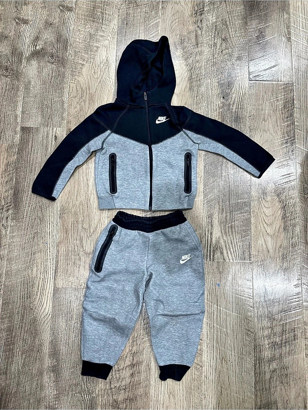 Nike Tech Fleece Full-Zip Set Gray & Black